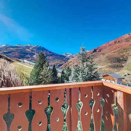 Skis Aux Pieds, Balcon, 4 Pers, 2 Flocons Argent, Les Belleville - Fr-1-344-940 Appartement *