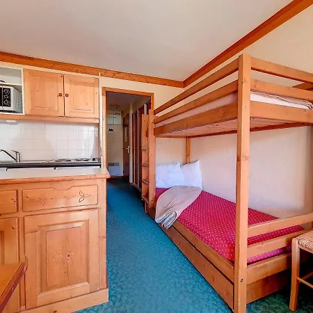 Apartamento 2 Pièces Aux Pieds Avec Balcon Exposé Sud-ouest - Fr-1-344-940 *